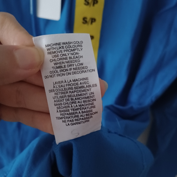 🆕️ NWT Champion Logo Blue Hooded Long Sleeve T-Shirt - Picture 9 of 11